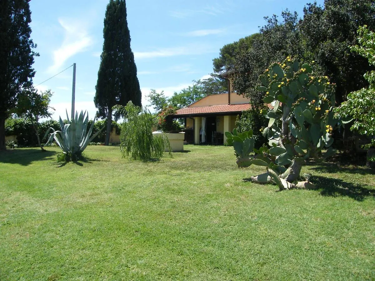 Casolare Casa Ricci Bed and Breakfast Riotorto 0*,